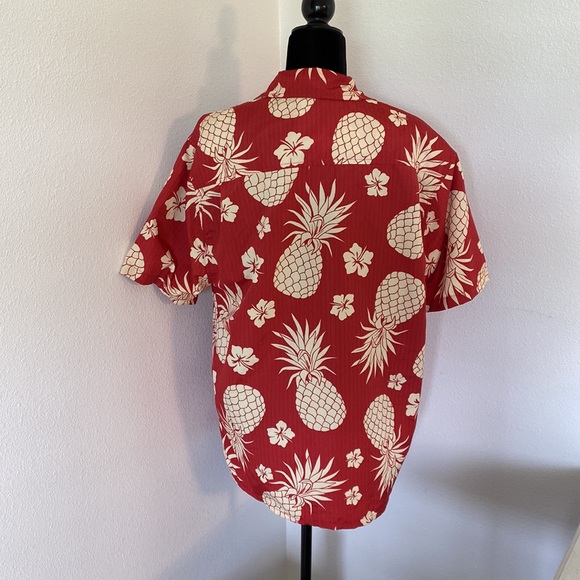 Uzzi Amphibious Gear Burnt Orange Hawaiian Button Down w/ Cream Pineapples - Picture 3 of 7